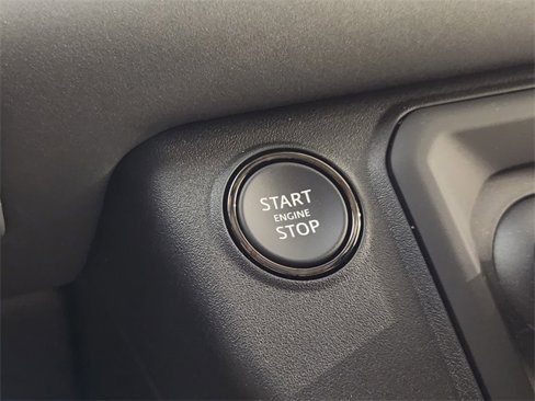 New 2025 Land Rover Defender 110 image 20