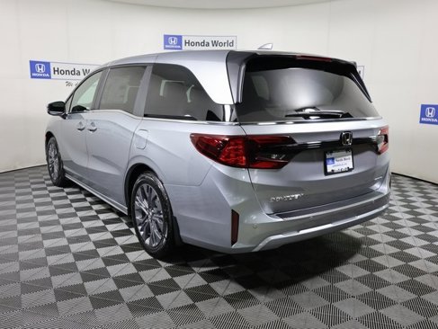 New 2026 Honda Odyssey Touring image 6
