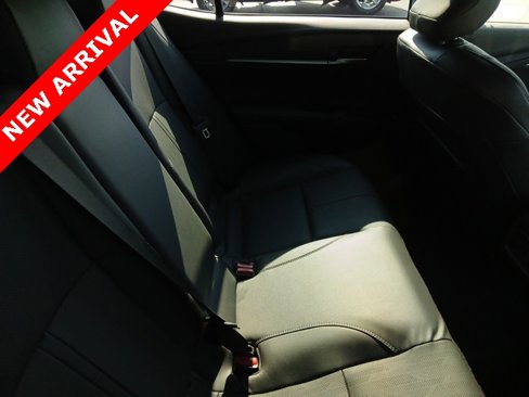 Used 2025 Toyota Camry XSE image 11