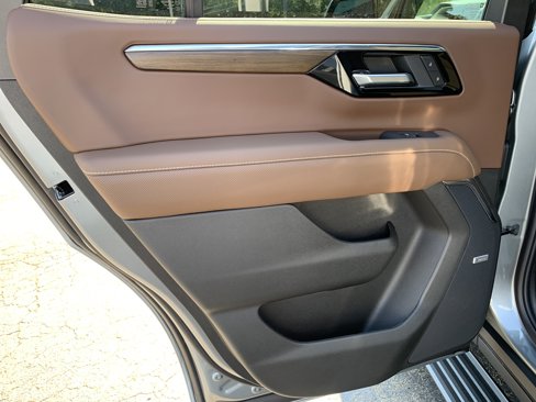 New 2026 Chevrolet Tahoe High Country image 24
