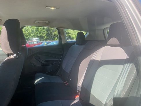 Used 2018 Ford Escape S image 17