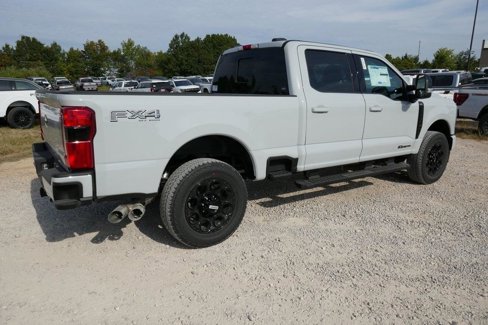 New 2026 Ford F250 Lariat w/ Black Appearance Package image 4