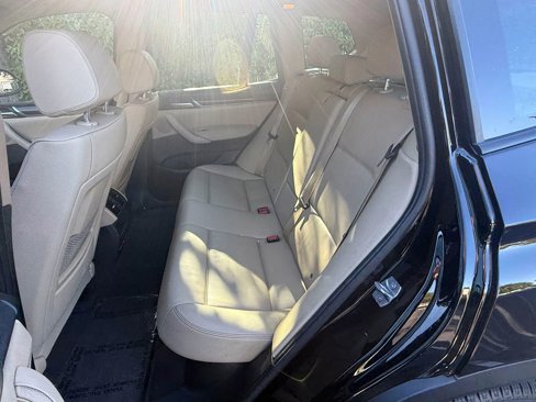 Used 2016 BMW X3 xDrive28i image 11