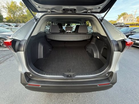 Used 2025 Toyota RAV4 XLE image 13