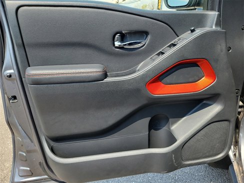 New 2025 Nissan Frontier PRO-4X image 18