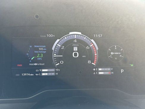 Used 2024 Toyota Tundra Platinum image 19
