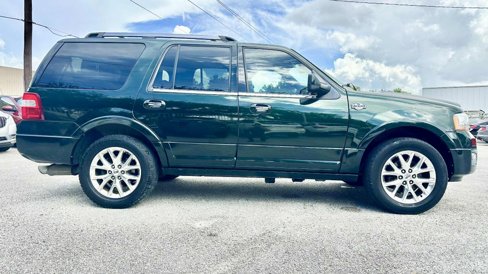 Used 2016 Ford Expedition Limited image 4