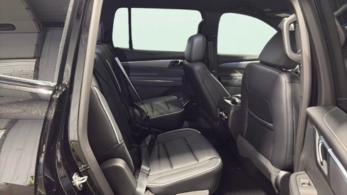 New 2026 Buick Enclave Sport Touring w/ Power Package image 17