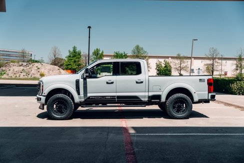 New 2025 Ford F250 Lariat w/ Lariat Ultimate Package image 16