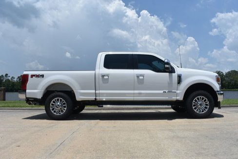 Used 2022 Ford F250 XLT w/ XLT Premium Package image 3
