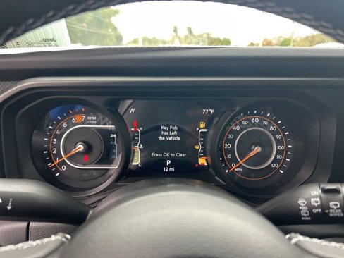 New 2025 Jeep Wrangler Unlimited Rubicon w/ Technology Group image 47