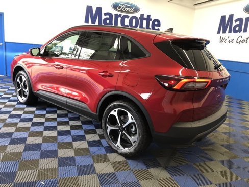 New 2025 Ford Escape ST-Line Select image 3