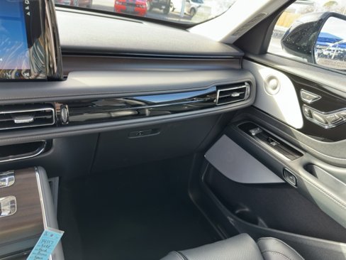 New 2025 Lincoln Aviator Reserve w/ Luxury Package image 22