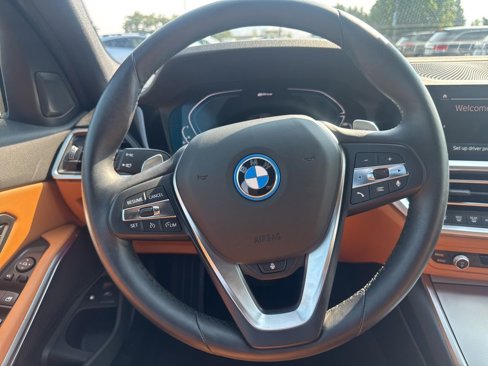 Used 2022 BMW 330e xDrive w/ Driving Assistance Package image 22