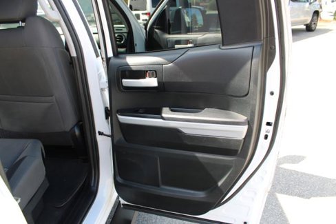 Used 2017 Toyota Tundra SR image 31