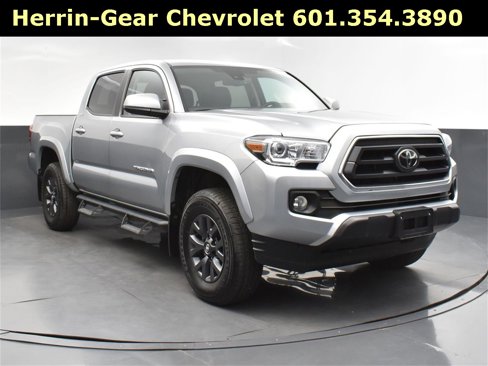 Used 2023 Toyota Tacoma SR5 image 9