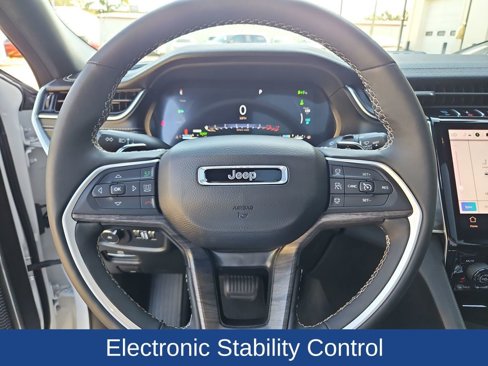Used 2024 Jeep Grand Cherokee Limited 4xe image 10