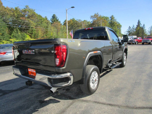 Used 2022 GMC Sierra 2500 Pro w/ Convenience Package image 5