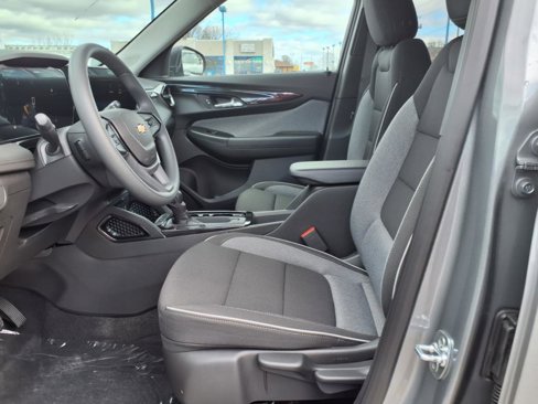 New 2025 Chevrolet TrailBlazer LS w/ LS Convenience Package image 5