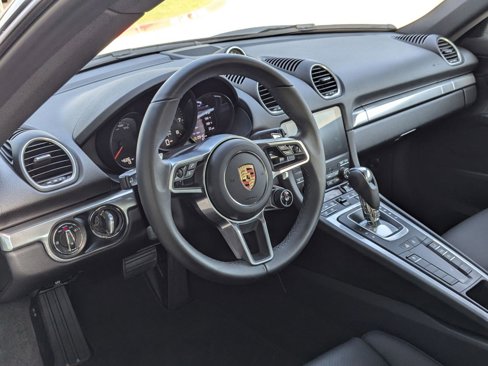 Certified 2025 Porsche 718 Cayman image 4