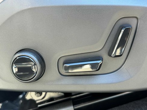 New 2026 Volvo XC90 B6 Plus w/ Protection Package Premier image 23