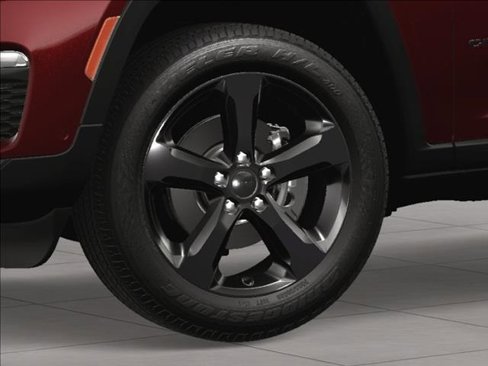 New 2025 Jeep Grand Cherokee Limited image 11
