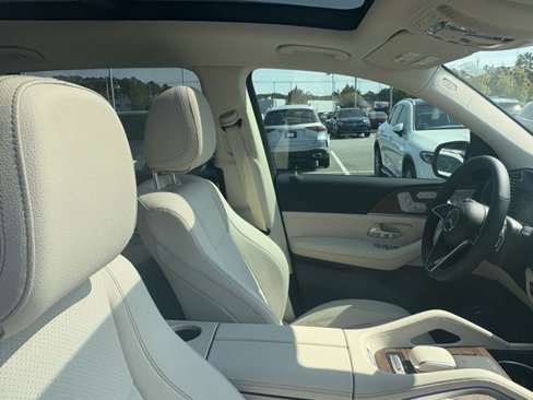 New 2026 Mercedes-Benz GLS 450 4MATIC image 24