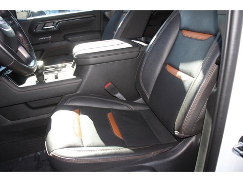 Used 2023 GMC Sierra 1500 AT4 w/ AT4 Premium Package image 16