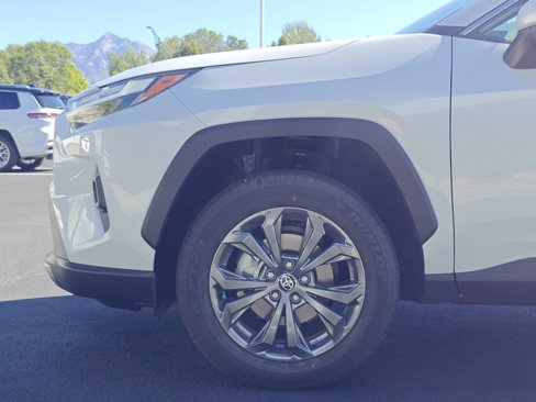 Used 2025 Toyota RAV4 Limited image 33