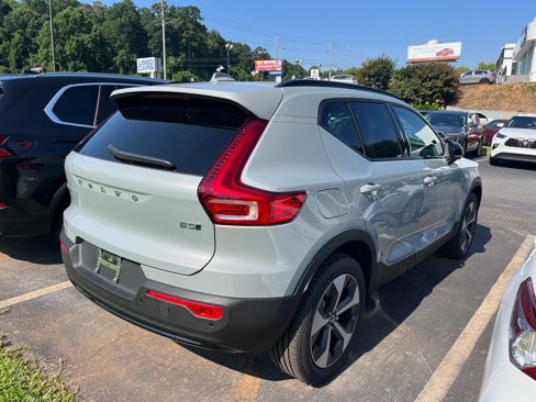 New 2026 Volvo XC40 B5 Plus w/ Protection Package Premier image 4
