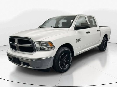 Used 2023 RAM 1500 Classic SLT w/ Trailer & Traction Group image 5