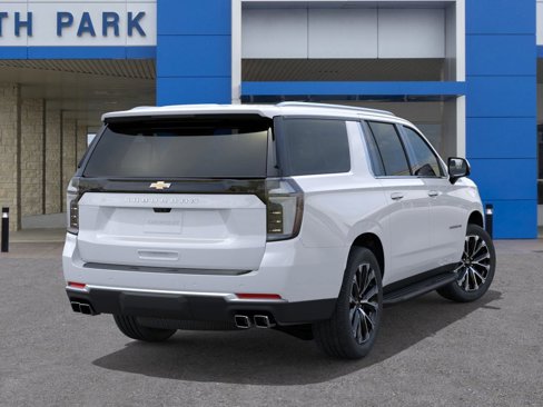 New 2026 Chevrolet Suburban High Country image 4