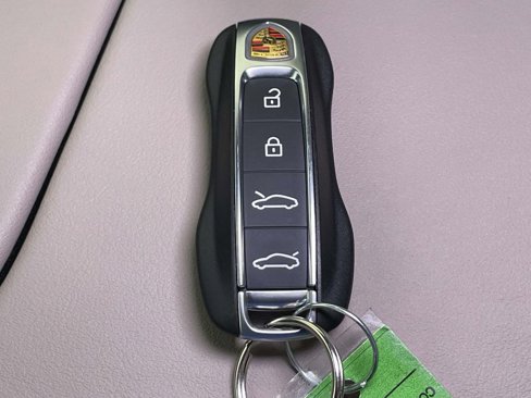 New 2025 Porsche Taycan image 42