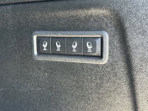 Used 2024 Jeep Wagoneer L 4WD w/ Convenience Group I image 46