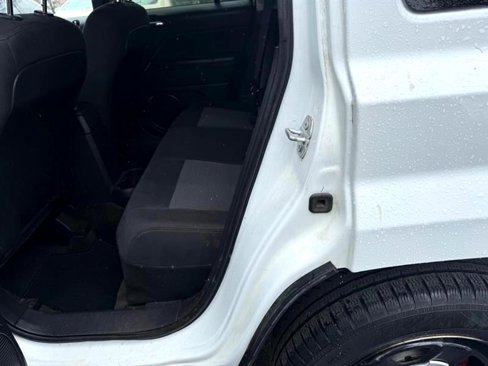 Used 2017 Jeep Patriot Sport w/ Power Value Group image 12