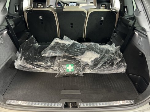 New 2026 Volvo XC90 T8 Plus image 21