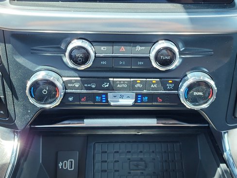 New 2025 Ford F150 King Ranch image 14