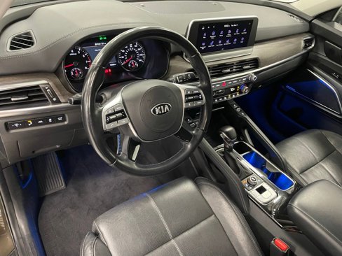 Used 2021 Kia Telluride SX w/ Nightfall Edition Package image 9