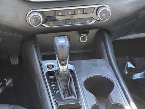 Used 2020 Nissan Altima 2.5 S image 2