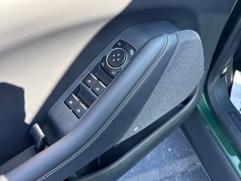 Used 2024 Ford Mustang Mach-E Premium image 24