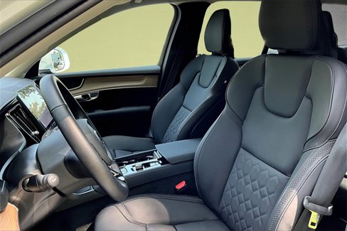 Certified 2025 Volvo XC90 B5 Core w/ Climate Package image 18
