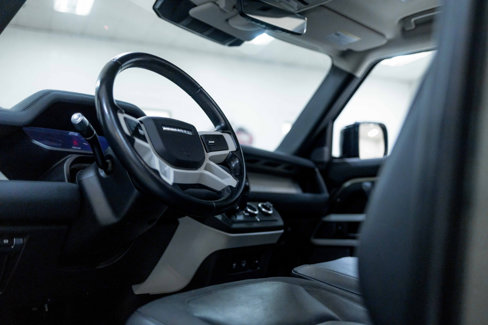 Used 2021 Land Rover Defender 90 First Edition image 41