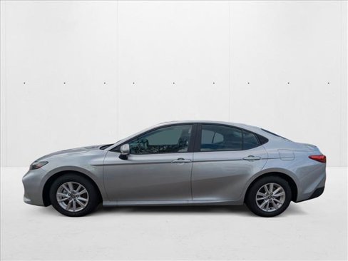 New 2025 Toyota Camry LE image 5