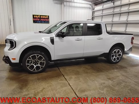 Used 2025 Ford Maverick Lariat w/ 4K Tow Package image 5