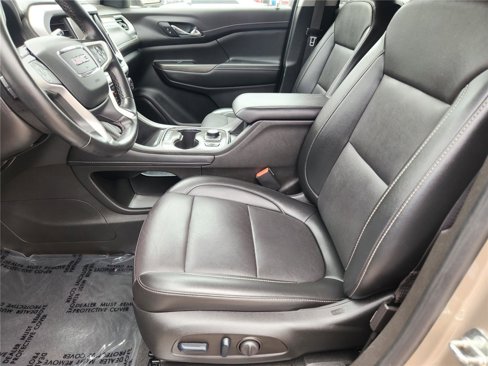 Used 2023 GMC Acadia SLT image 10