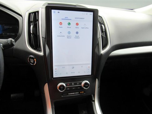 Used 2024 Ford Edge SEL image 23
