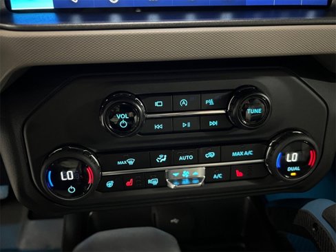 Used 2024 Ford Bronco Wildtrak image 32
