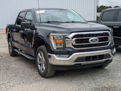 Certified 2022 Ford F150 XLT w/ Equipment Group 302A High image 2