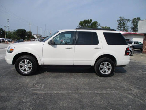 Used 2010 Ford Explorer XLT image 8