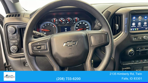 Used 2021 Chevrolet Silverado 1500 Custom Trail Boss w/ LPO, Dark Essentials Package image 18